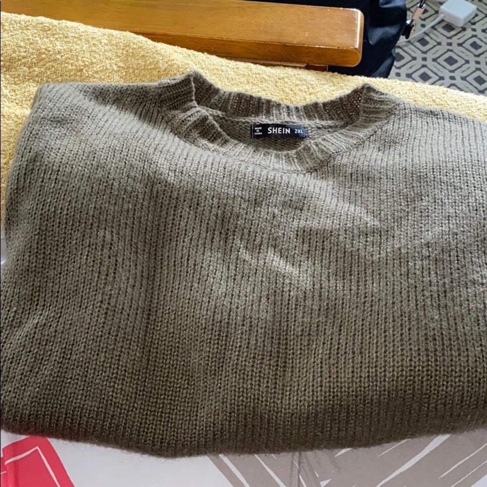 SHEIN Green Sweater